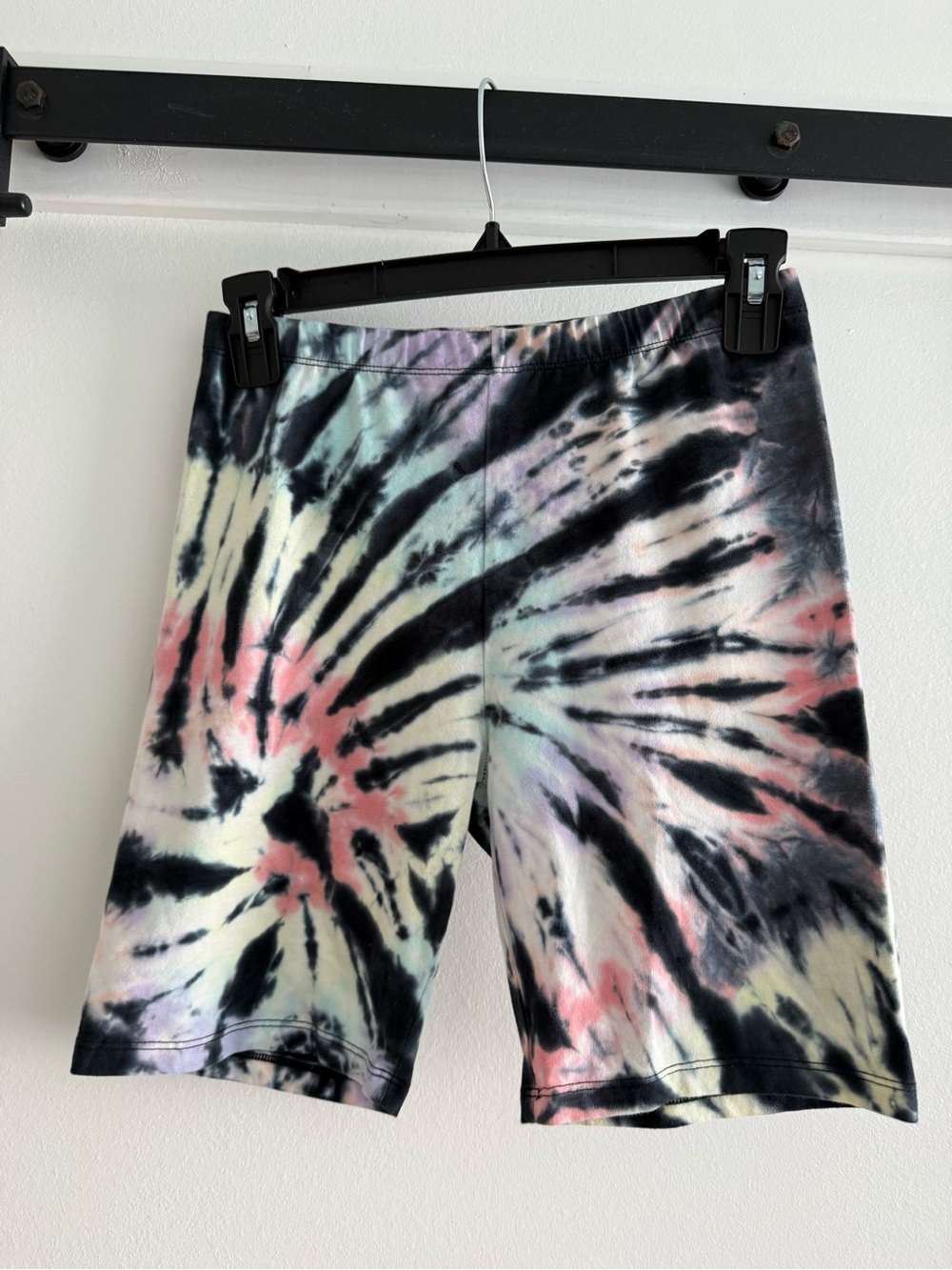 Vintage Havana Women's Tie-Dye Bike Shorts - Black, Pink, Mint, Lavender
